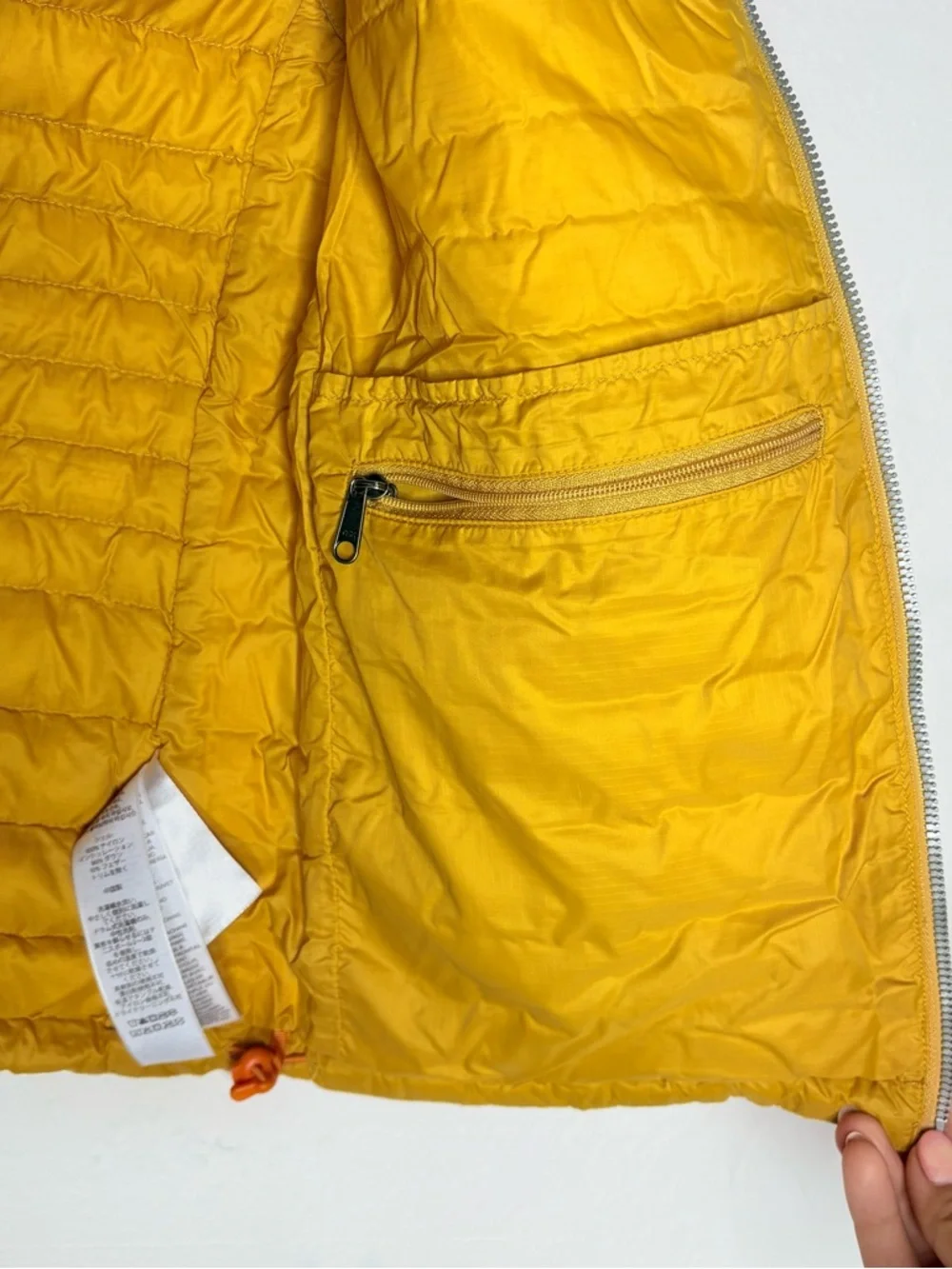 Cotopaxi Fuego Down Vest Size XS Amber Colorblock Puffer Gorpcore Outdoor - Picture 11 of 13